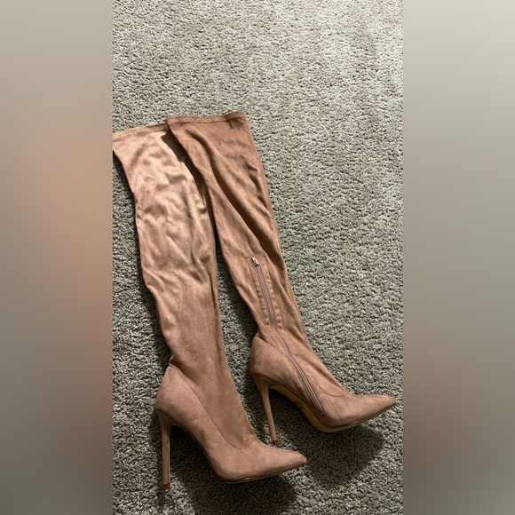 Liliana pink or mauve faux suede thigh high boots - Picture 3 of 8